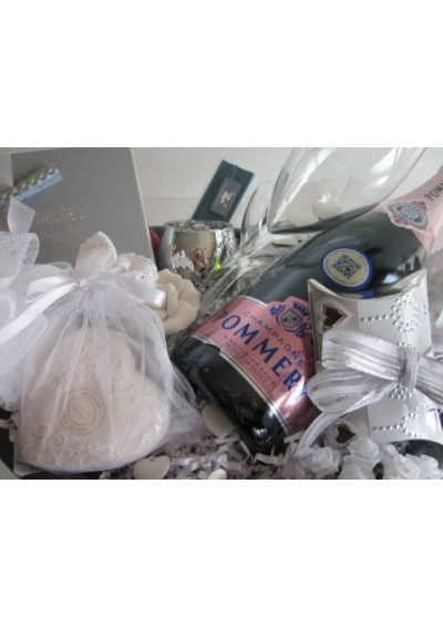 Gift basket  weidding