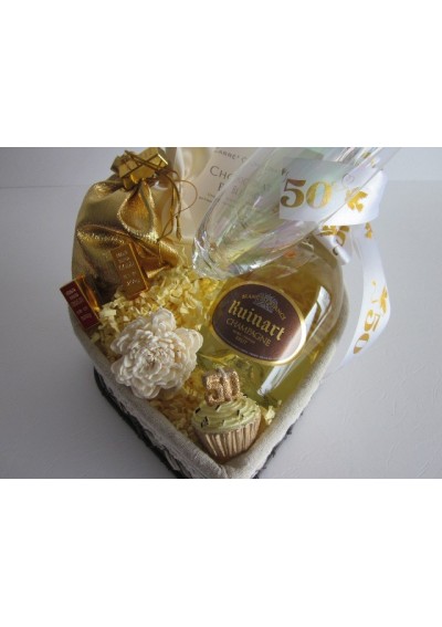 wedding anniversary gift basket