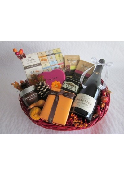 Autumn delicacies gift basket