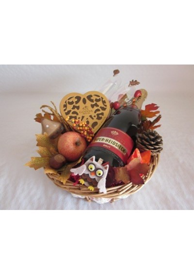 Owl Night gift basket