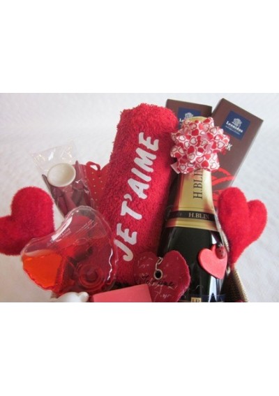 Valentine'day -gift basket