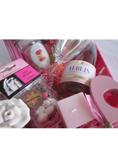 Gift Basket - Valentine's Day