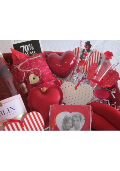 Champagne birthday gift basket