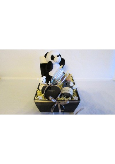 Belgium birth gift basket