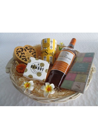 Macalan Whiskey Gift Basket