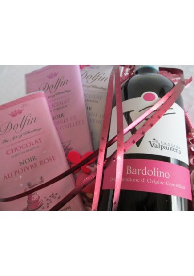 Wine gift basket 