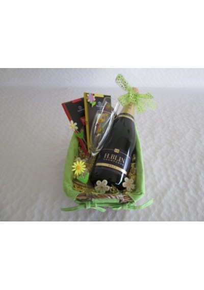 Sweet Summer Gift Basket