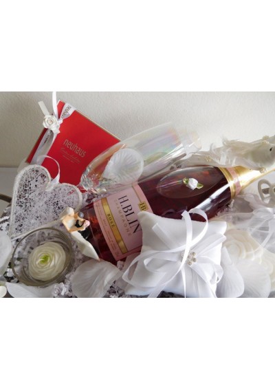 Wedding gift basket