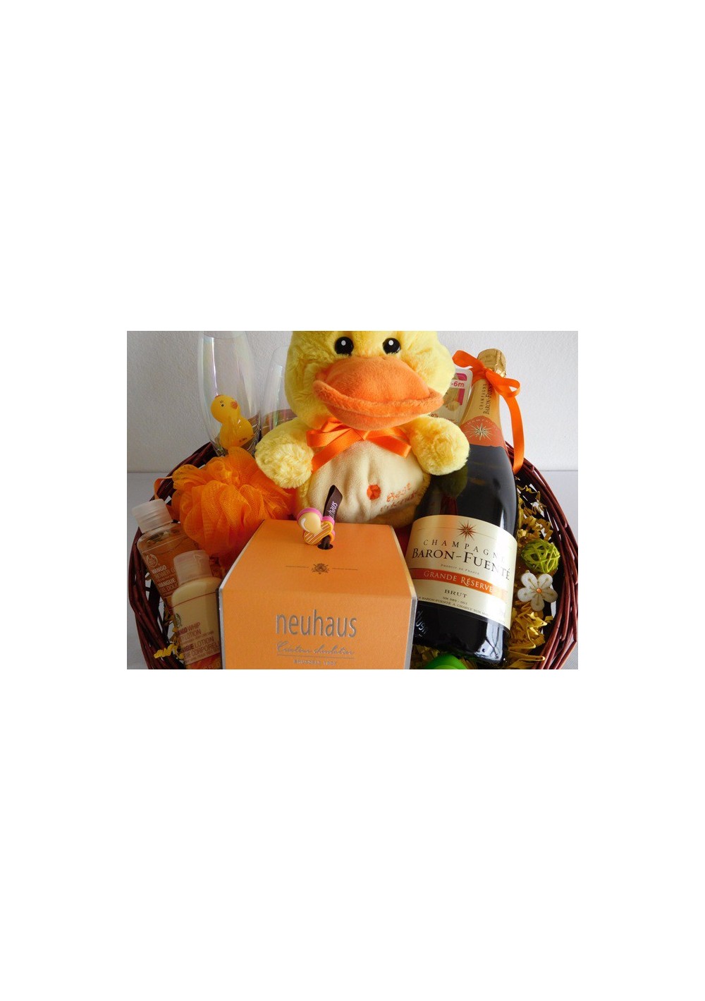 Discover our magnificent highend baby gift basketsBrusselsBelgium