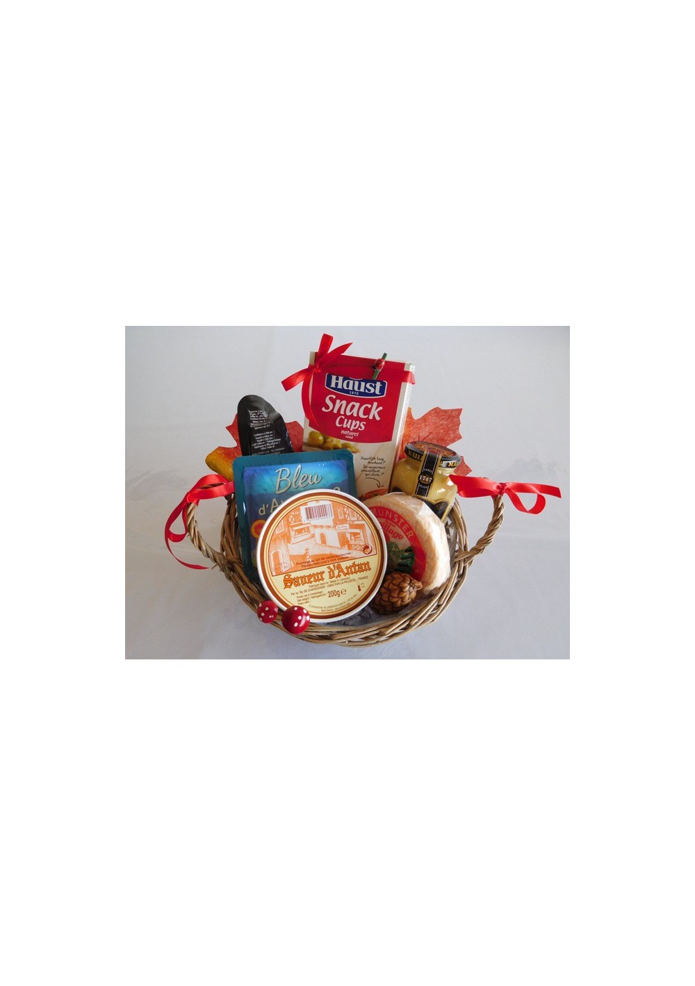 Soft cheese gift basket