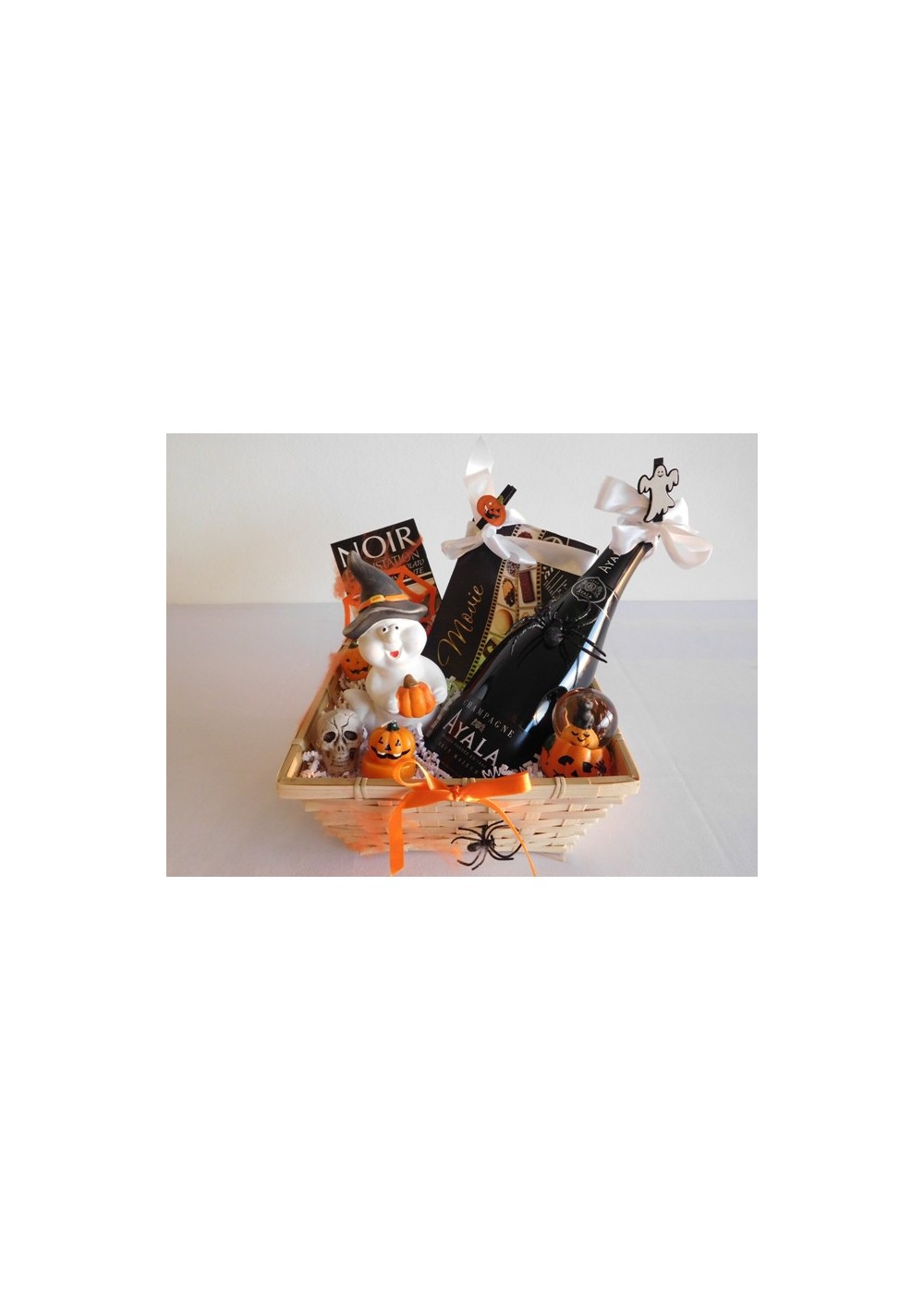 gift baskets-Halloween-party 