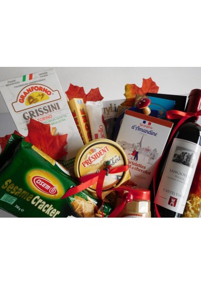 Gourmet cheese gift basket