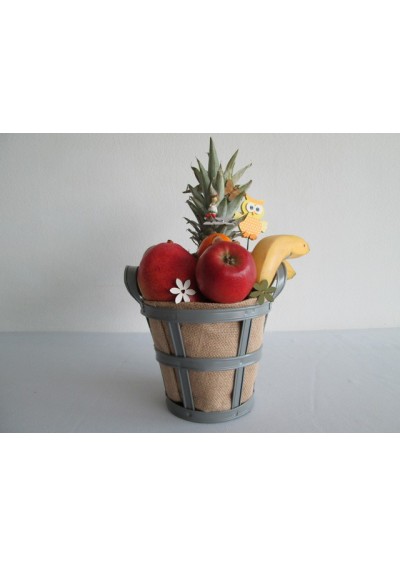 Fresh fruit basket