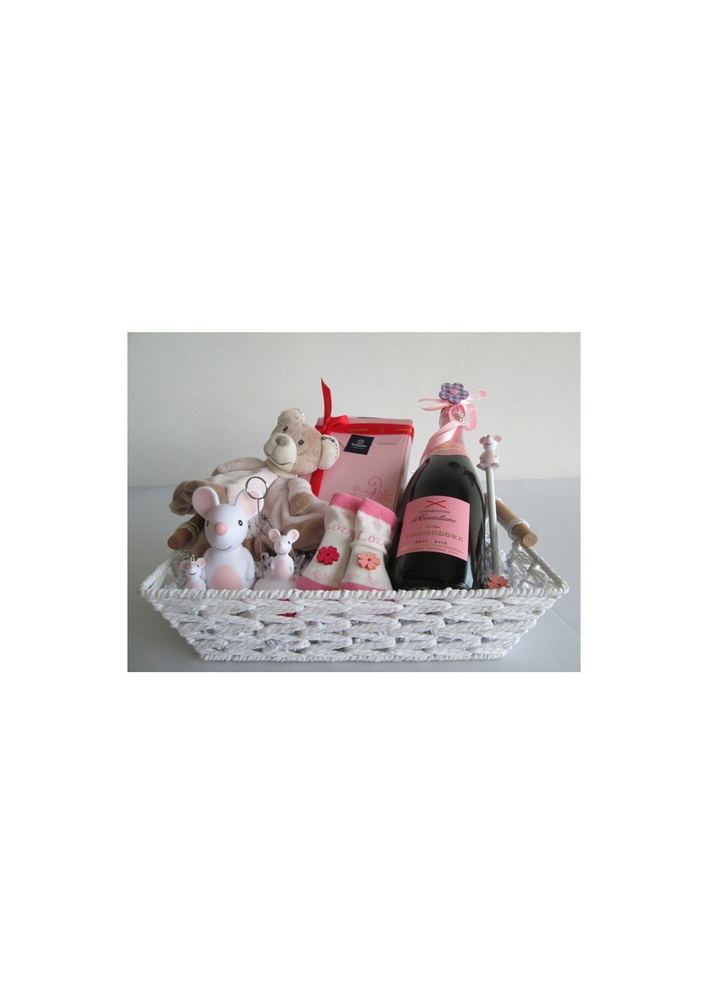 rosé champagne birth basket