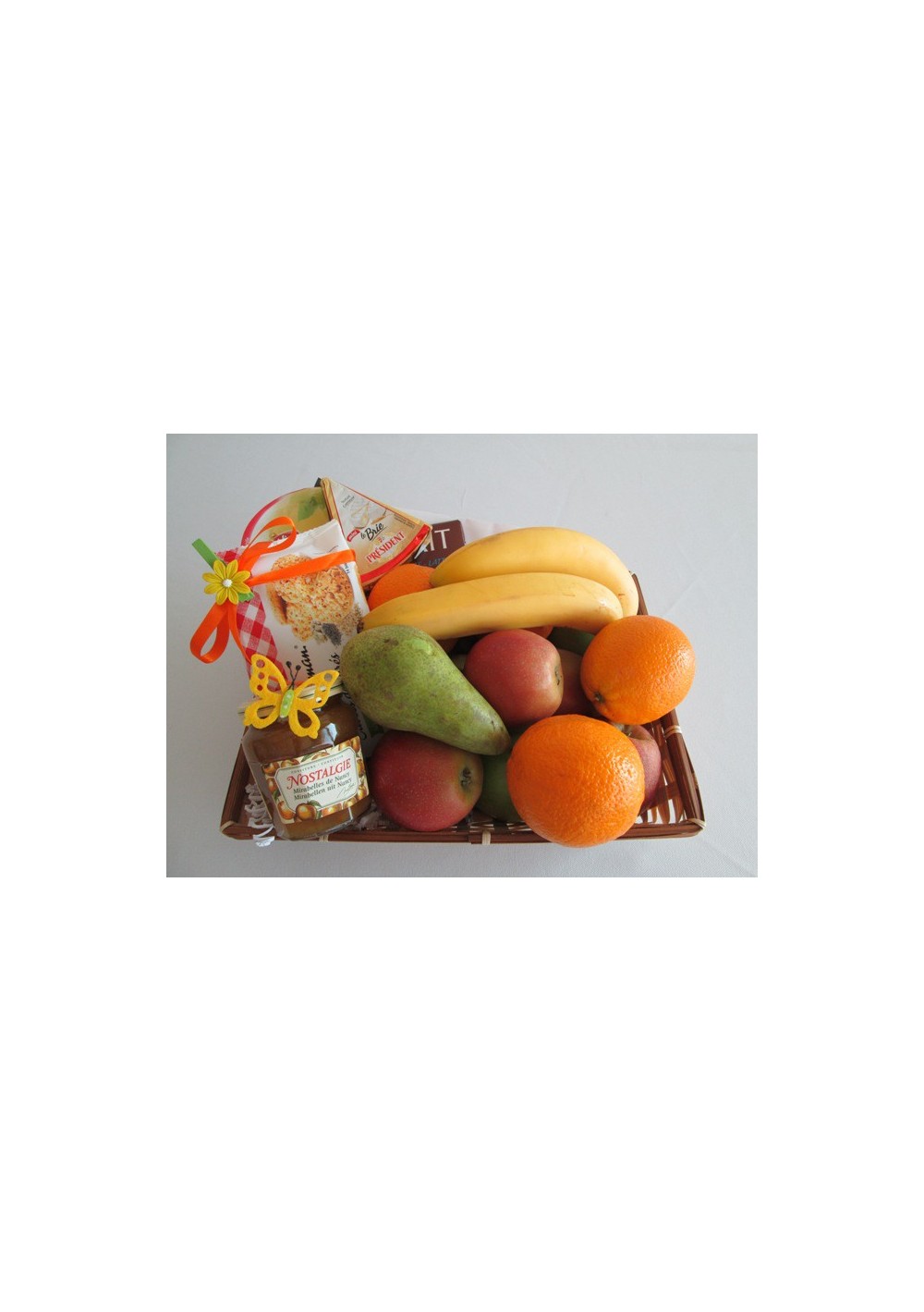 Gift basket exotic fruits