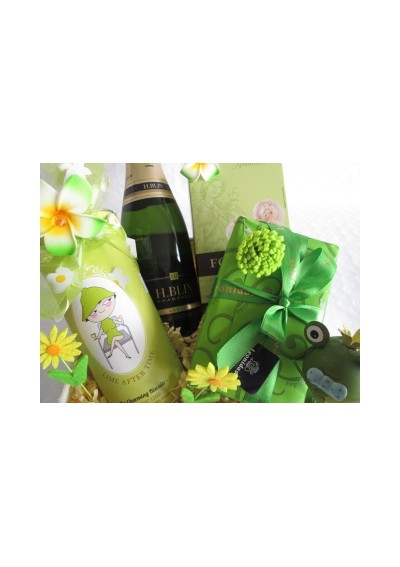 gift basket Emerald wedding