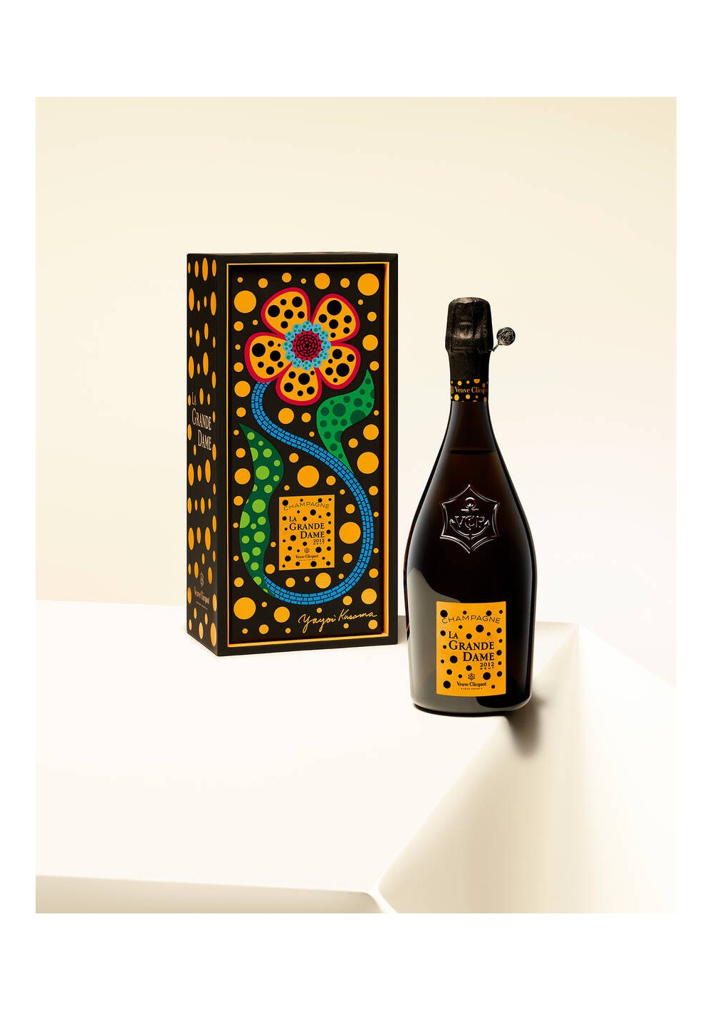 LA GRANDE DAME 2012, PAR YAYOI KUSAMA (75cl)