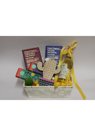 Birthday-Gift-Basket-Soleil-du-Sud-Bordeaux-white-2024-Brussels-01-EN.jpg | Birthday gift basket