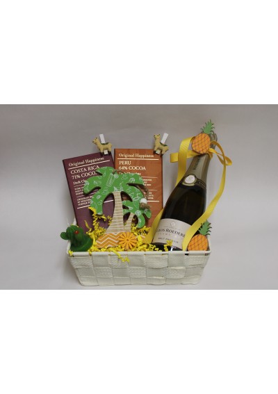 "Sun on the terrace" gift basket