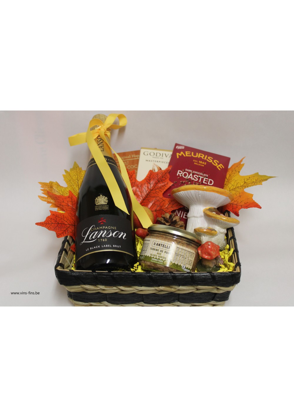 Gift basket Leaf mat