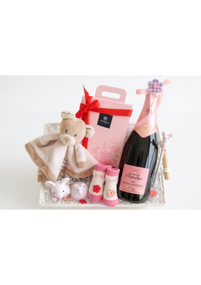 baby-girl-gift-basket-pink-champagne.jpg