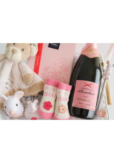panier-naissance-fille-champagne-rosé-Castellane-pralines-belges.jpg