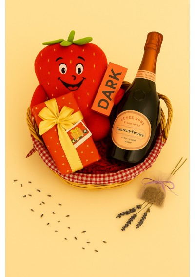 new-baby-basket-strawberry-cuddle-01.jpg | Strawberry Cuddle – new baby basket – Belgium delivery